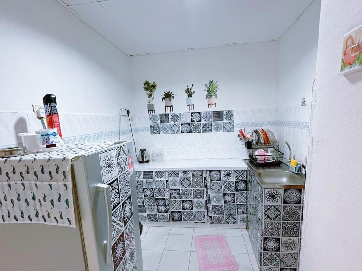 Sea & Wave #1 Coral Bay Apartment Pekan Pangkor ภายนอก รูปภาพ